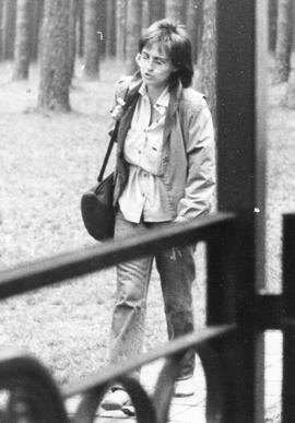 Junge Frau in Kastaven