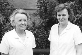 Porträt Frauen im weißen Kittel